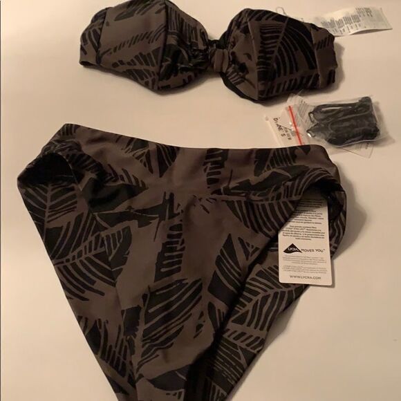 RVCA Harlo Bikini  - Picture 2 of 7